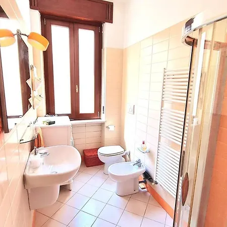Luxury Centre Apartment