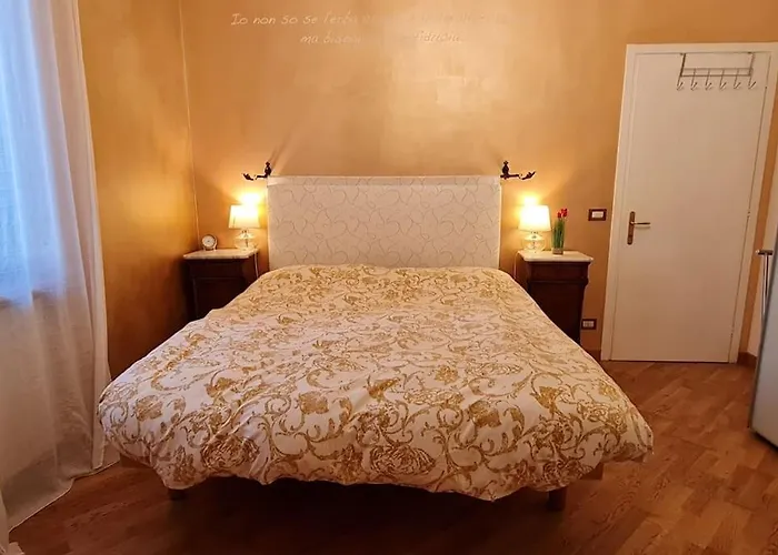 Luxury Centre アパート ヴェローナ